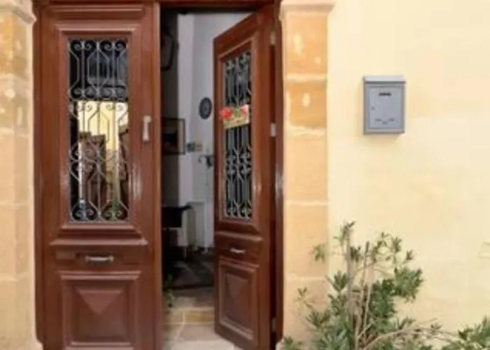 アパート In The Old Of *